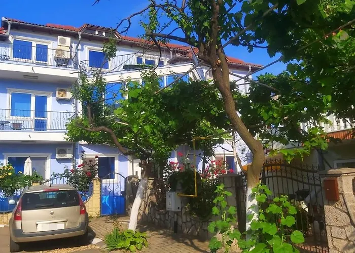 Ana Si Alex ホステル